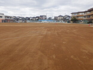 牧の台小学校　運動場の写真